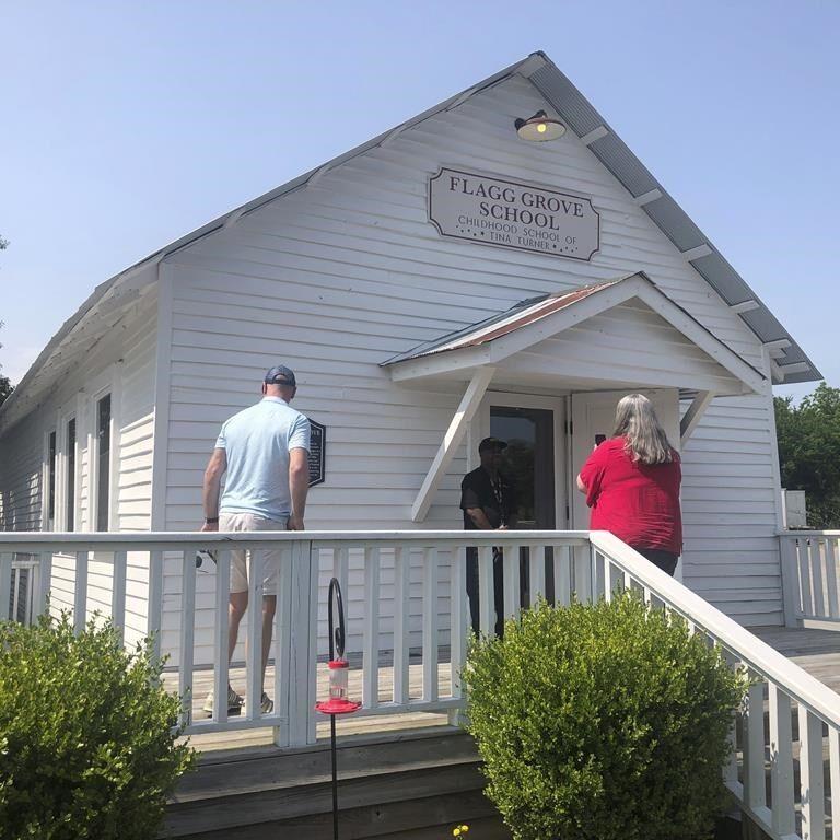 At Tennessee museum, fans remember Tina Turner's talent, strength, influence